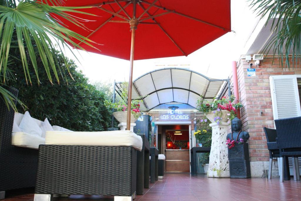 Globos Hotel